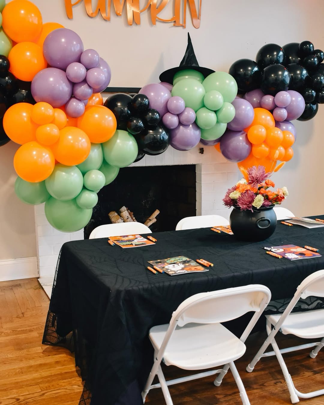 Trick or Treat Balloon Garland Kit